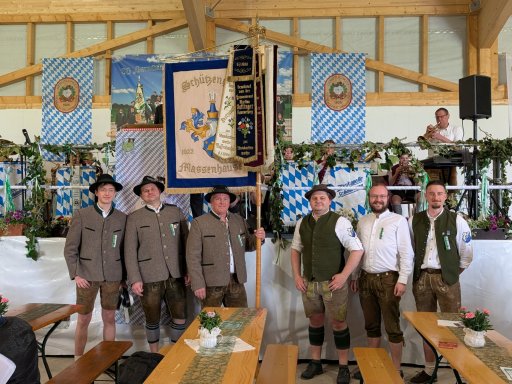 uebergabe_standarte